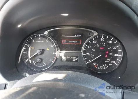 2015 Nissan Altima 2.5/2.5 S/2.5 Sl/2.5 Sv z USA, uszkodzony, nr VIN 1N4AL3AP9FC440062